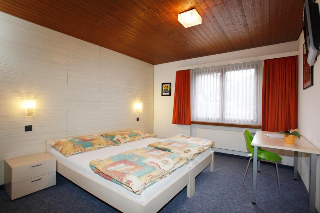 Hotel Krone Attinghausen Quarto foto